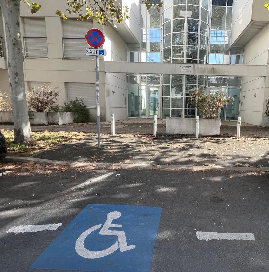 Au Coeur Du Centre Ville De La Rochelle Au Calme Avec Stationnement Gratuit Exterior foto